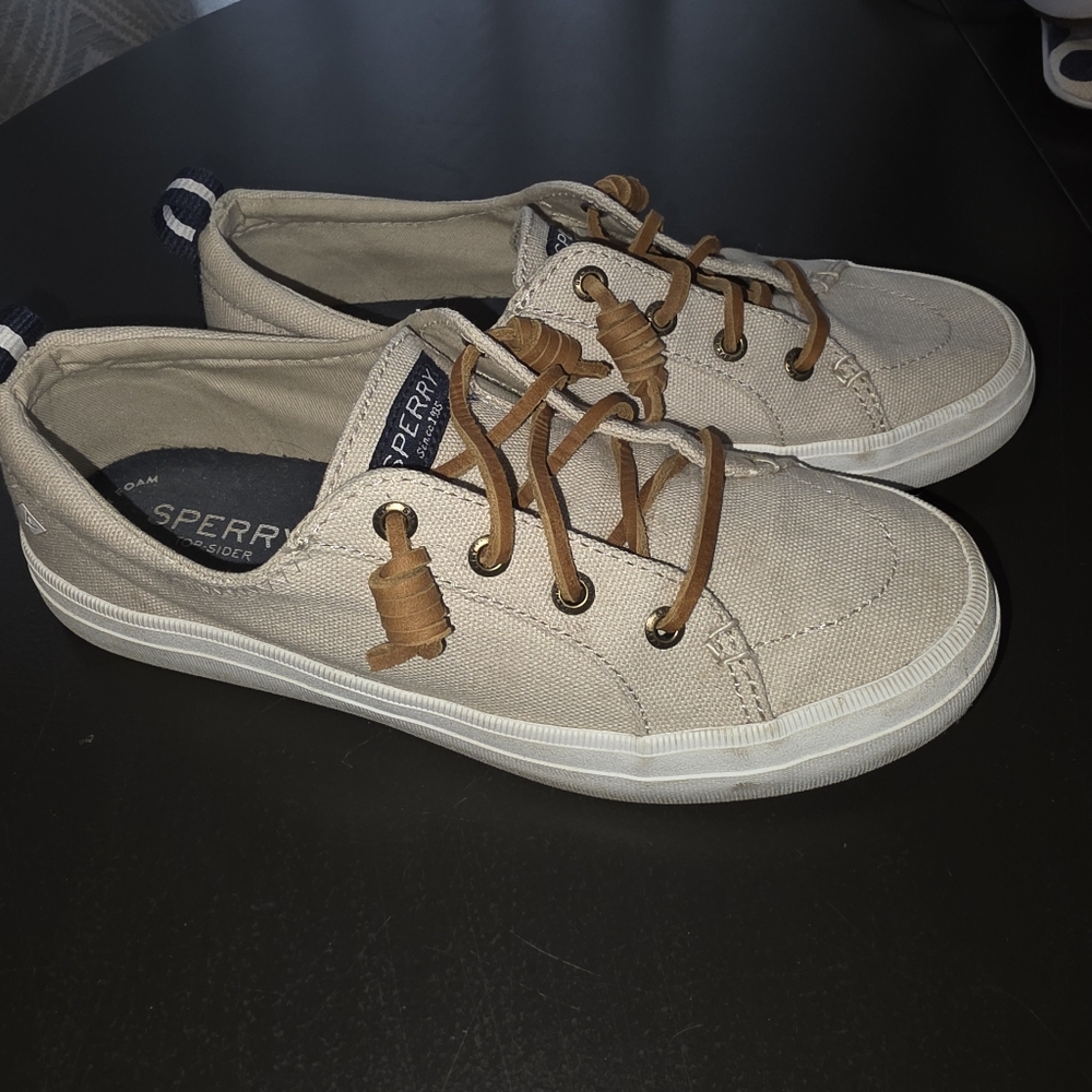 Sperry Tan Canvas Crest Vibe Shoe